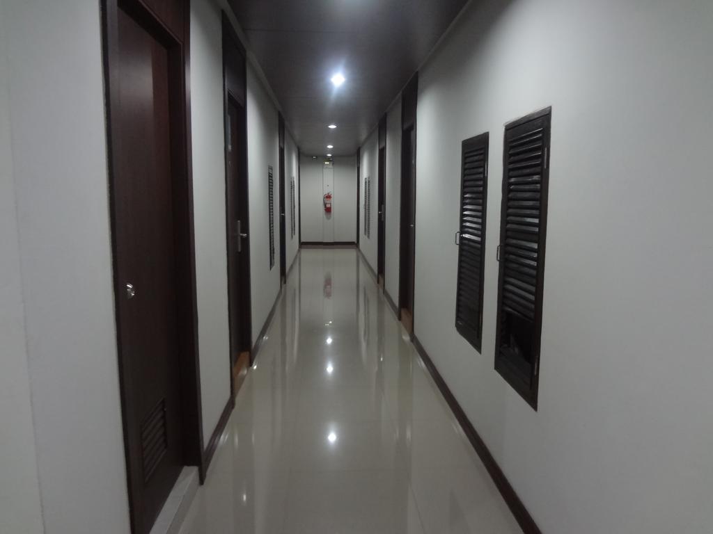 Sleep Tight Hotel Jomtien Beach Exterior photo